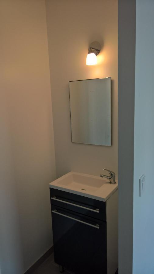 T4 Centre Apartment
